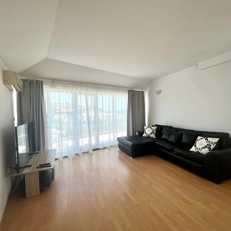 Апартамент Съни Хаус - Sunny House Apartment 비알라 외부 사진
