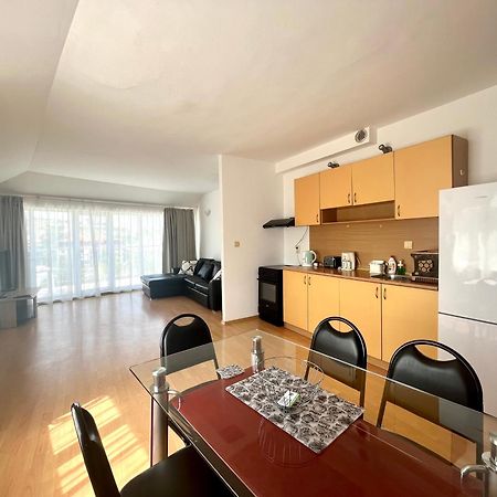 Апартамент Съни Хаус - Sunny House Apartment 비알라 외부 사진