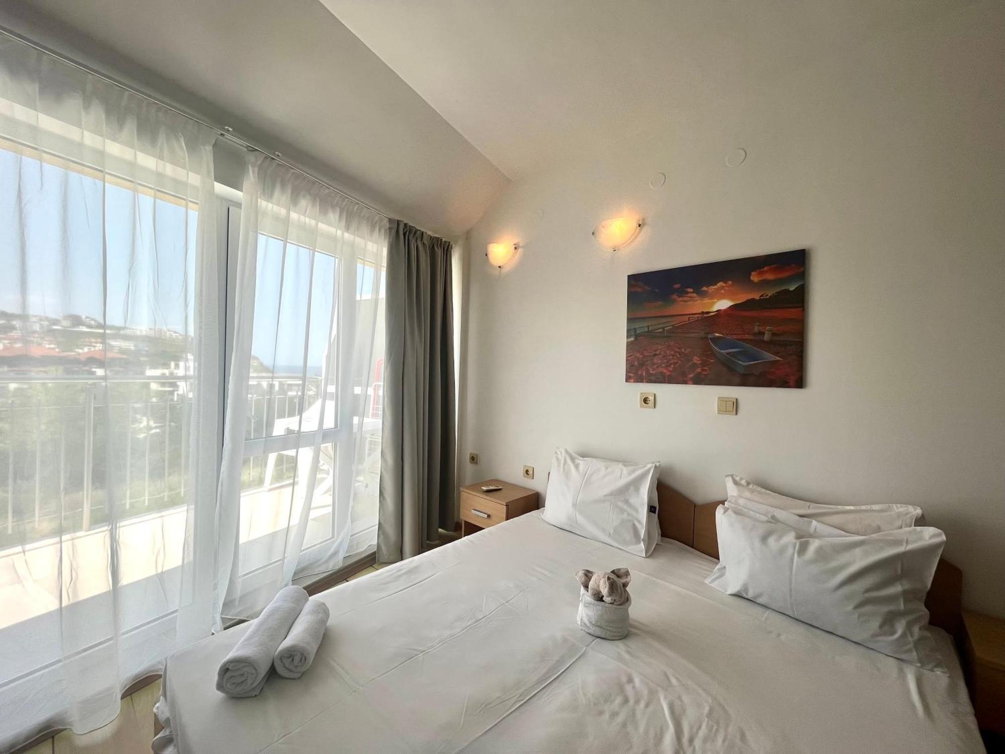 Апартамент Съни Хаус - Sunny House Apartment 비알라 외부 사진